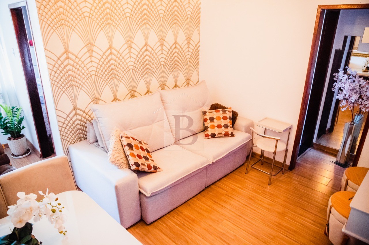 Apartamento à venda com 2 quartos, 50m² - Foto 1