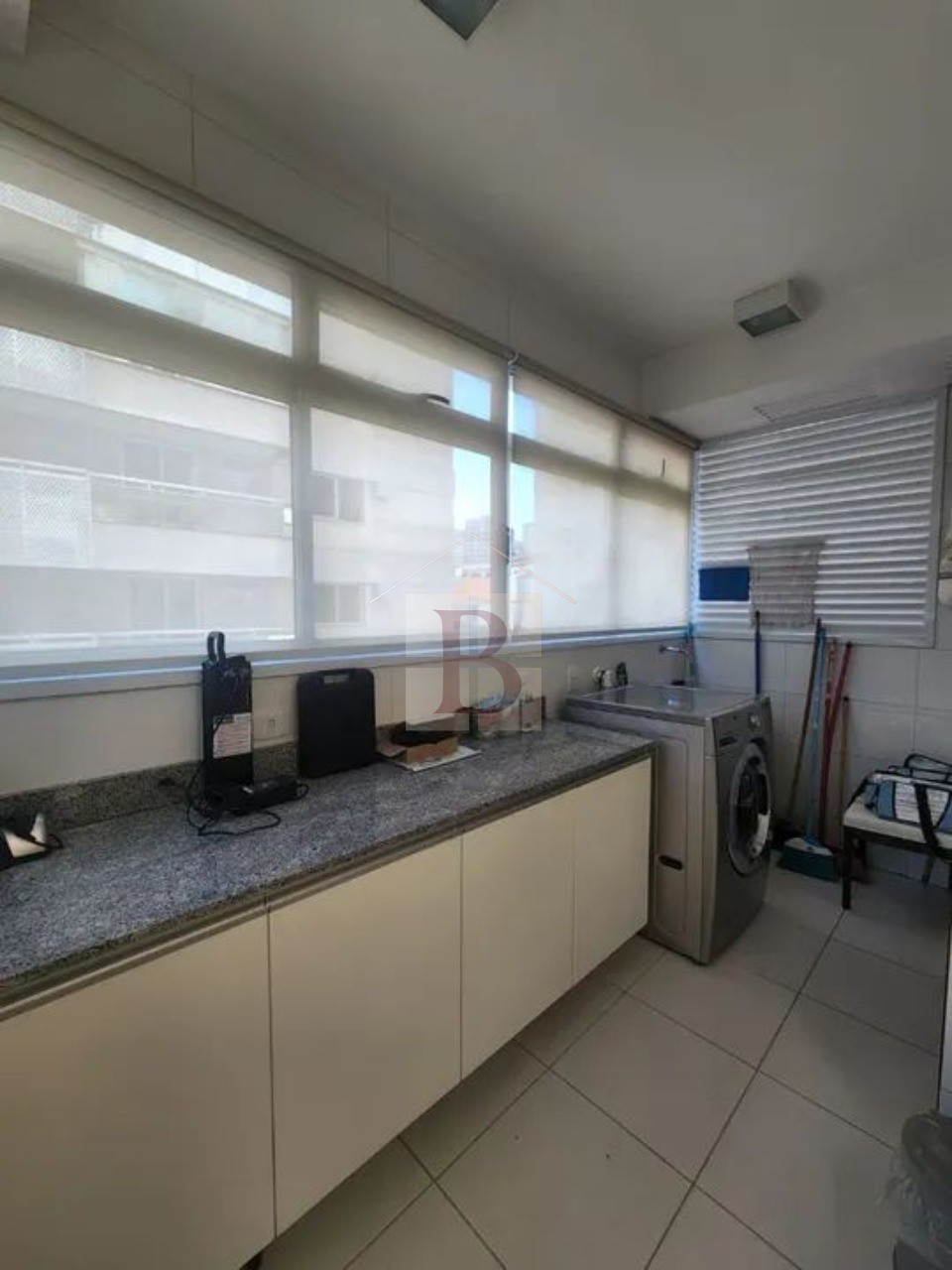 Apartamento à venda com 3 quartos, 130m² - Foto 12