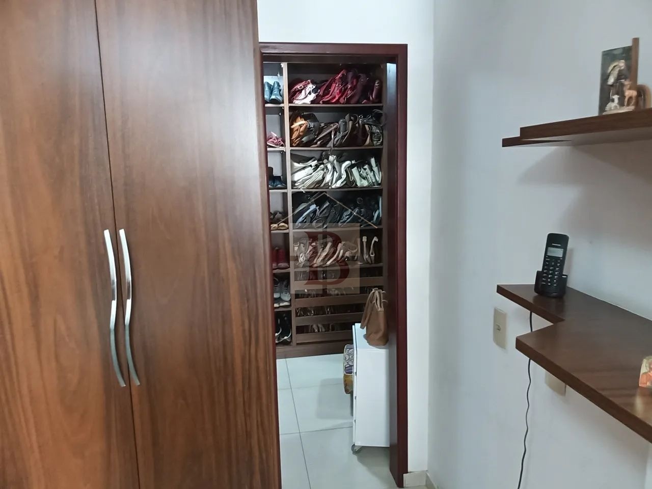 Apartamento à venda com 4 quartos, 243m² - Foto 12