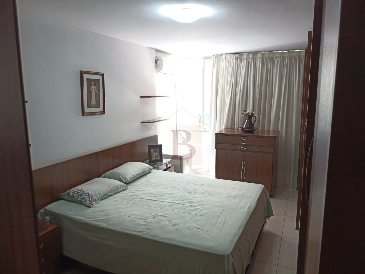 Apartamento à venda com 4 quartos, 243m² - Foto 10