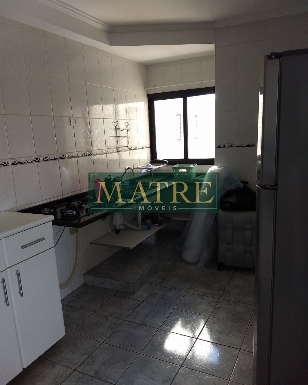 Apartamento à venda com 3 quartos, 100m² - Foto 3