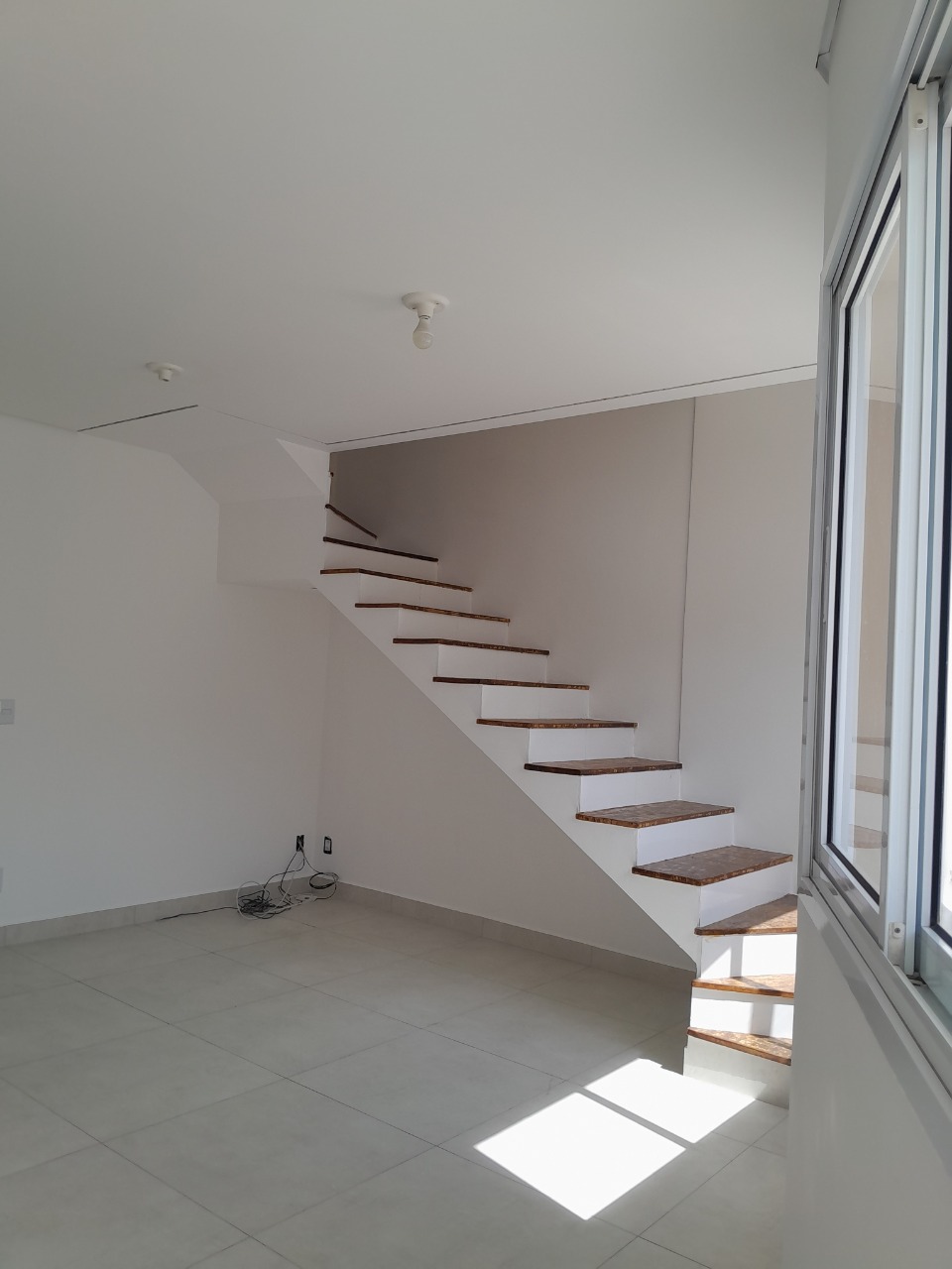 Casa à venda com 3 quartos, 114m² - Foto 12