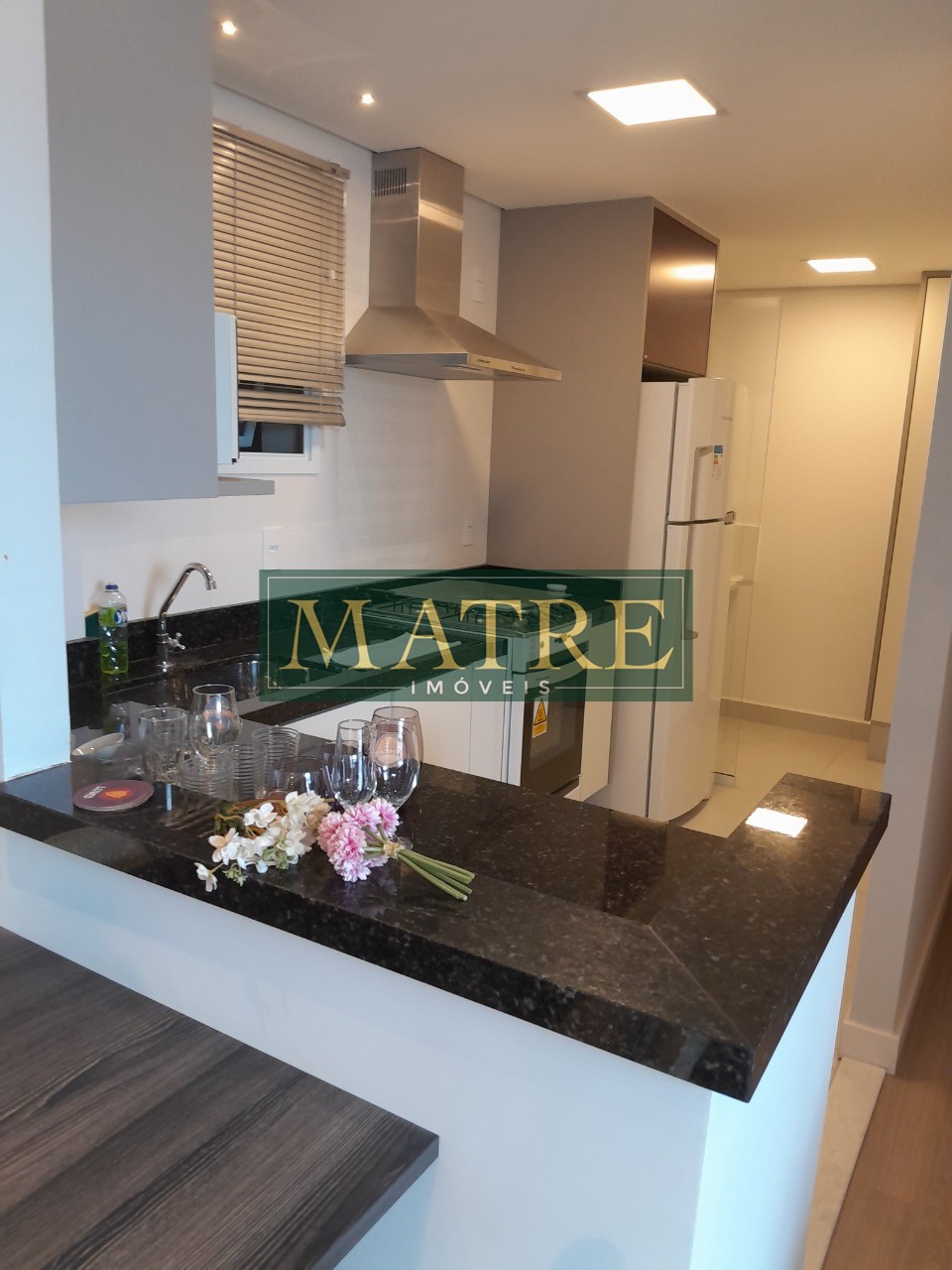 Apartamento à venda com 2 quartos, 48m² - Foto 2