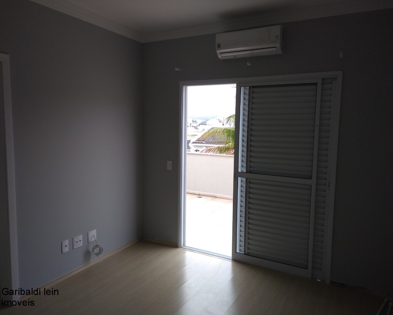 Casa à venda com 3 quartos, 360m² - Foto 32