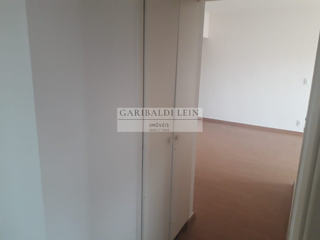 Apartamento à venda com 3 quartos, 93m² - Foto 15