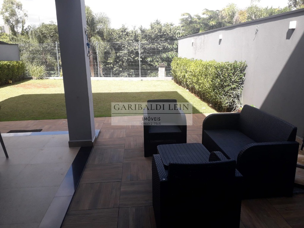 Casa à venda com 3 quartos, 200m² - Foto 55