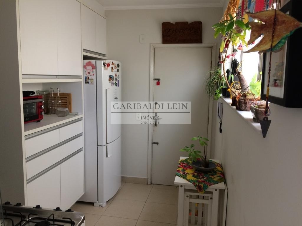 Apartamento à venda com 3 quartos, 91m² - Foto 18