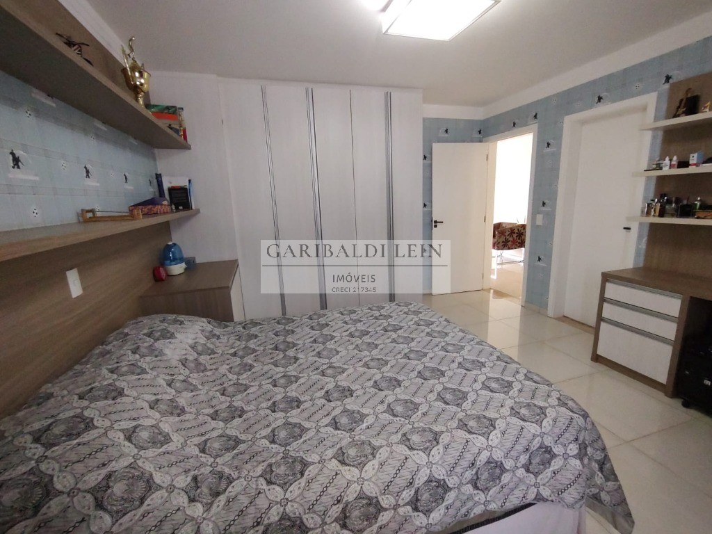 Casa à venda com 3 quartos, 290m² - Foto 37