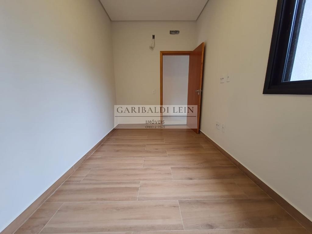 Casa à venda com 3 quartos, 136m² - Foto 14