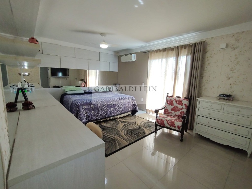 Casa à venda com 3 quartos, 290m² - Foto 25