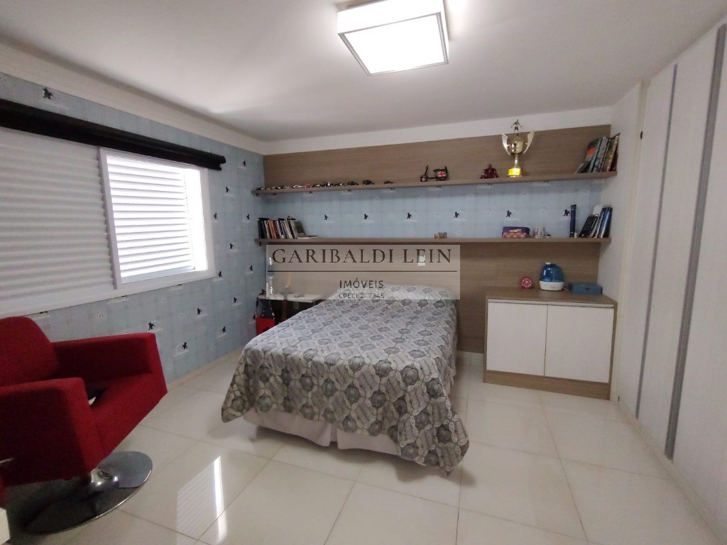 Casa à venda com 3 quartos, 290m² - Foto 35