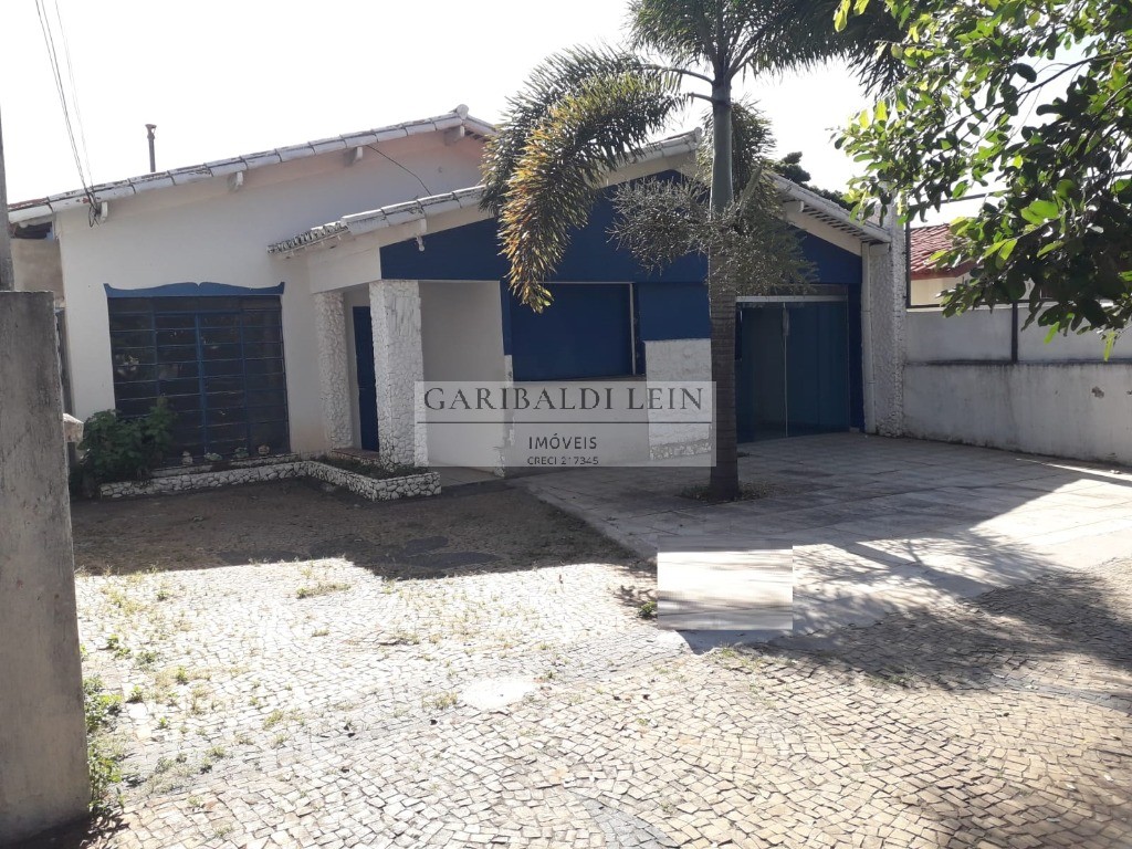 Prédio Inteiro para alugar com 4 quartos, 200m² - Foto 2