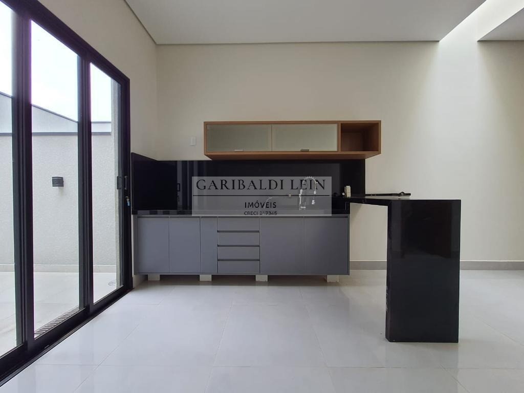 Casa à venda com 3 quartos, 136m² - Foto 10