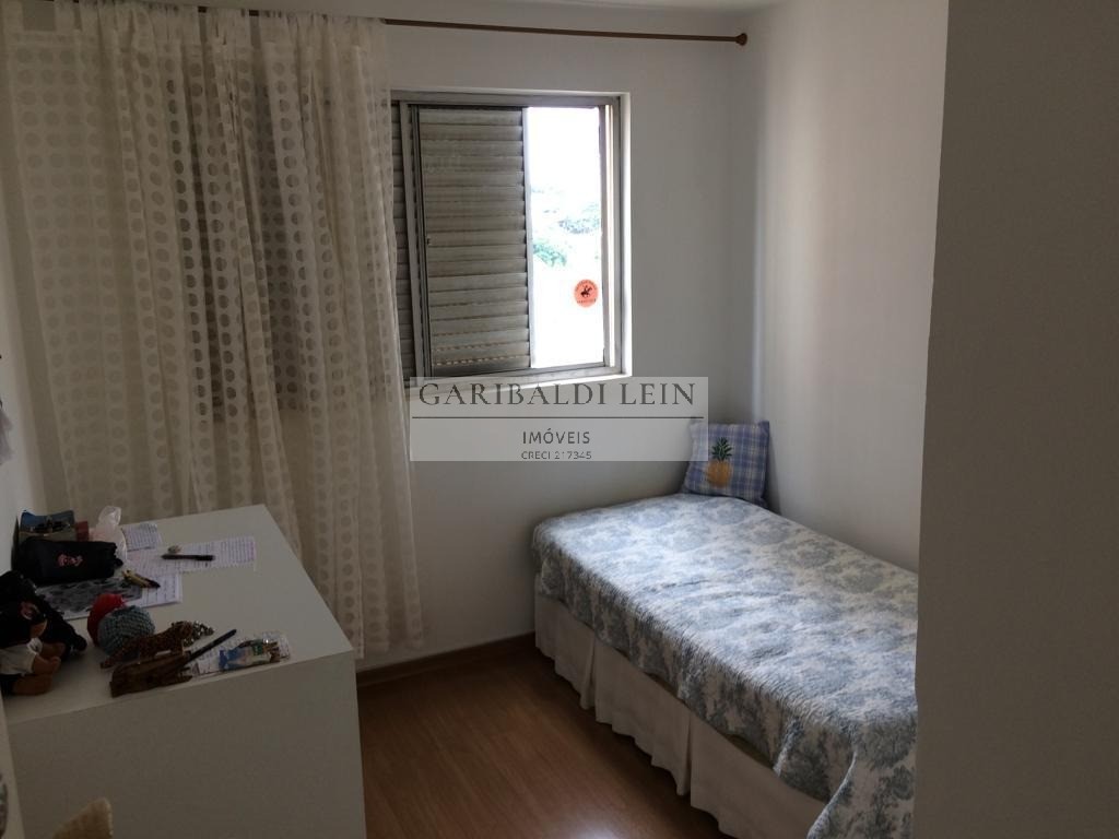 Apartamento à venda com 3 quartos, 91m² - Foto 8