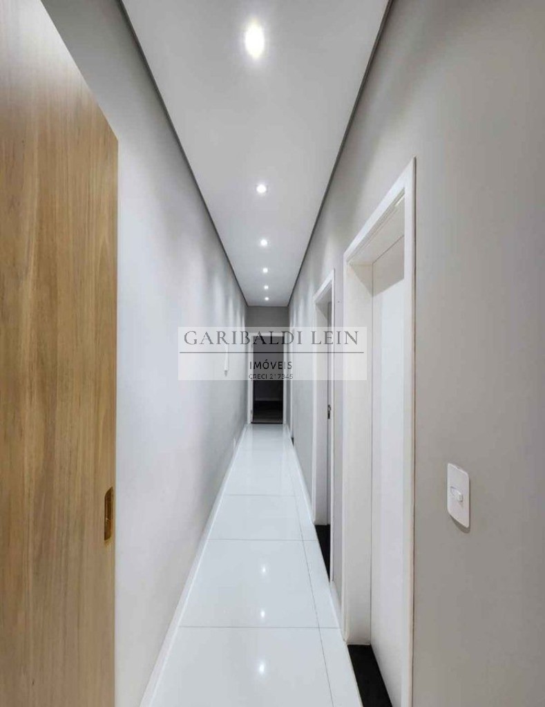 Casa à venda com 3 quartos, 135m² - Foto 4