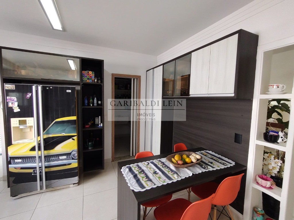 Casa à venda com 3 quartos, 290m² - Foto 14