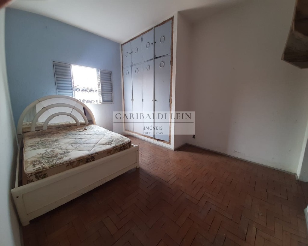 Prédio Inteiro para alugar com 4 quartos, 200m² - Foto 9