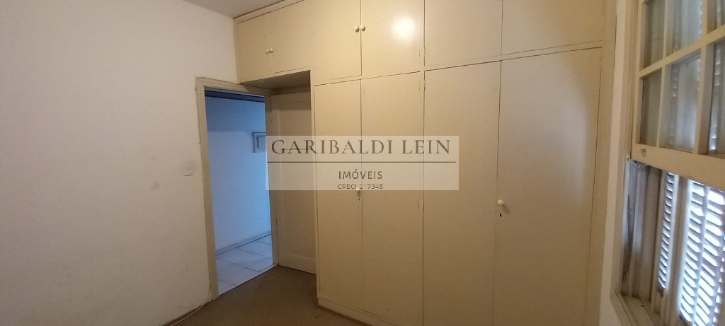 Apartamento à venda com 2 quartos, 66m² - Foto 2