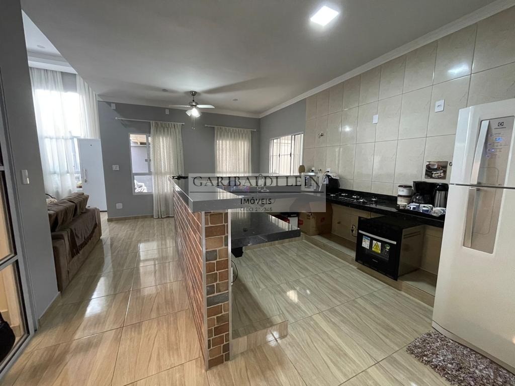 Casa à venda com 3 quartos, 149m² - Foto 11