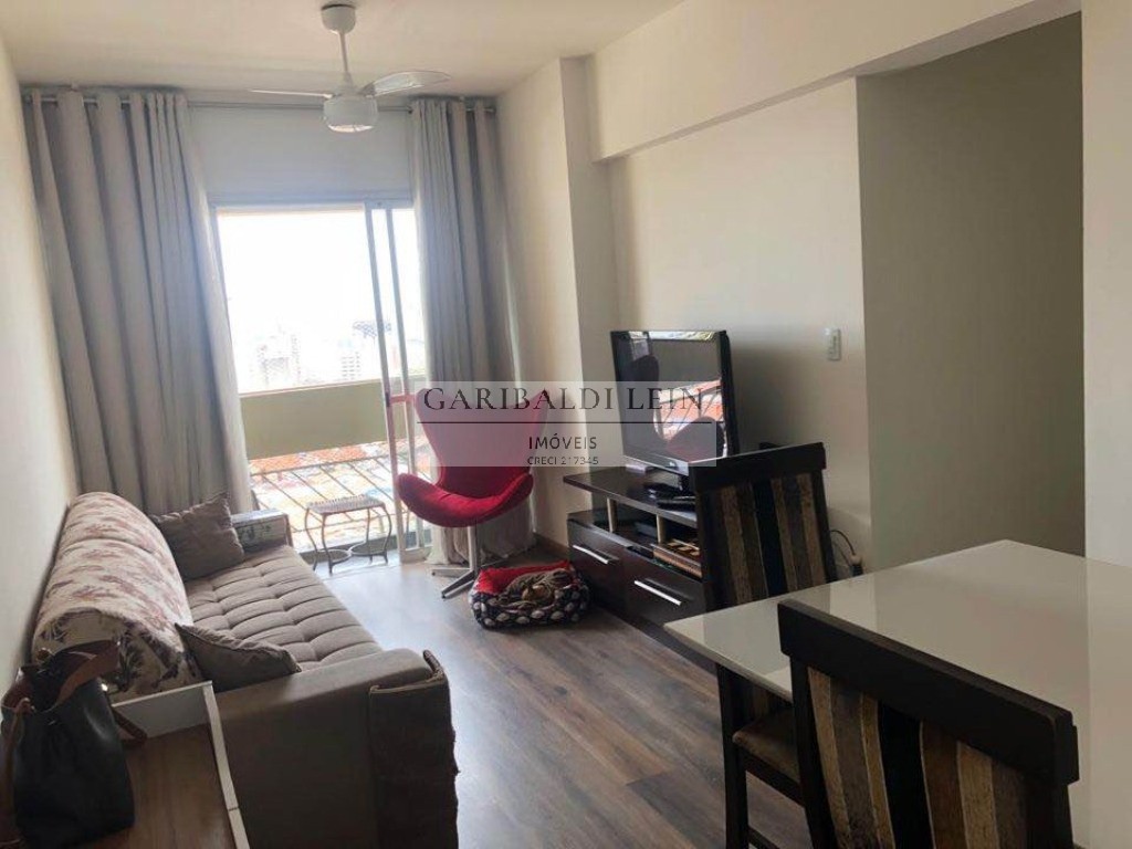 Apartamento à venda com 2 quartos, 77m² - Foto 1