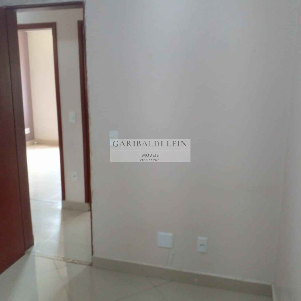 Apartamento à venda com 3 quartos, 87m² - Foto 9