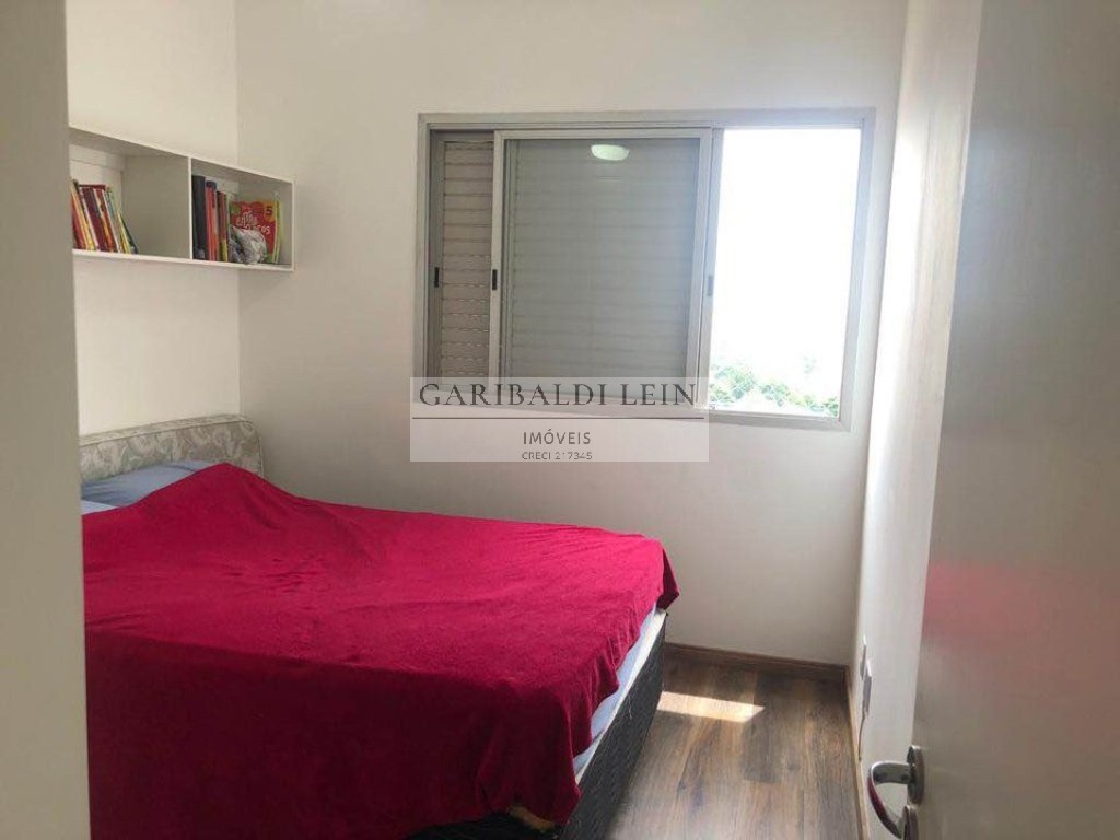 Apartamento à venda com 2 quartos, 77m² - Foto 4