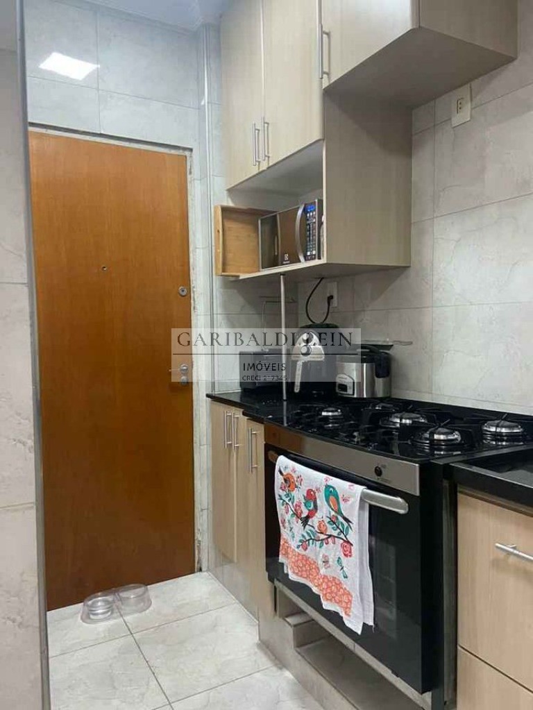 Apartamento à venda com 2 quartos, 90m² - Foto 7