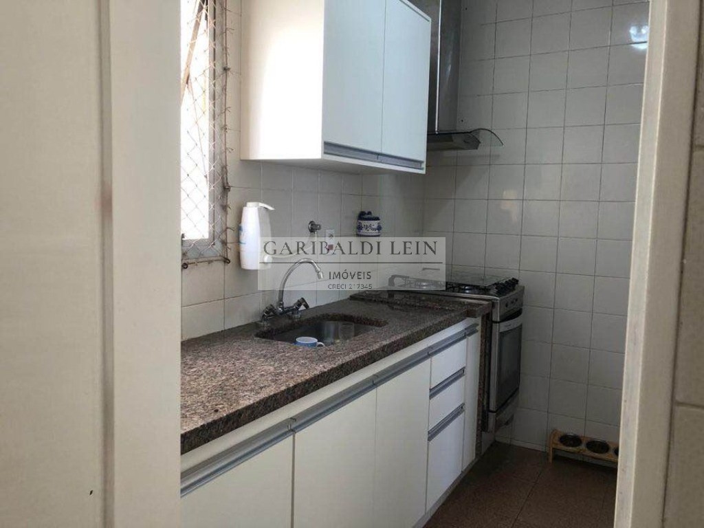 Apartamento à venda com 2 quartos, 77m² - Foto 6