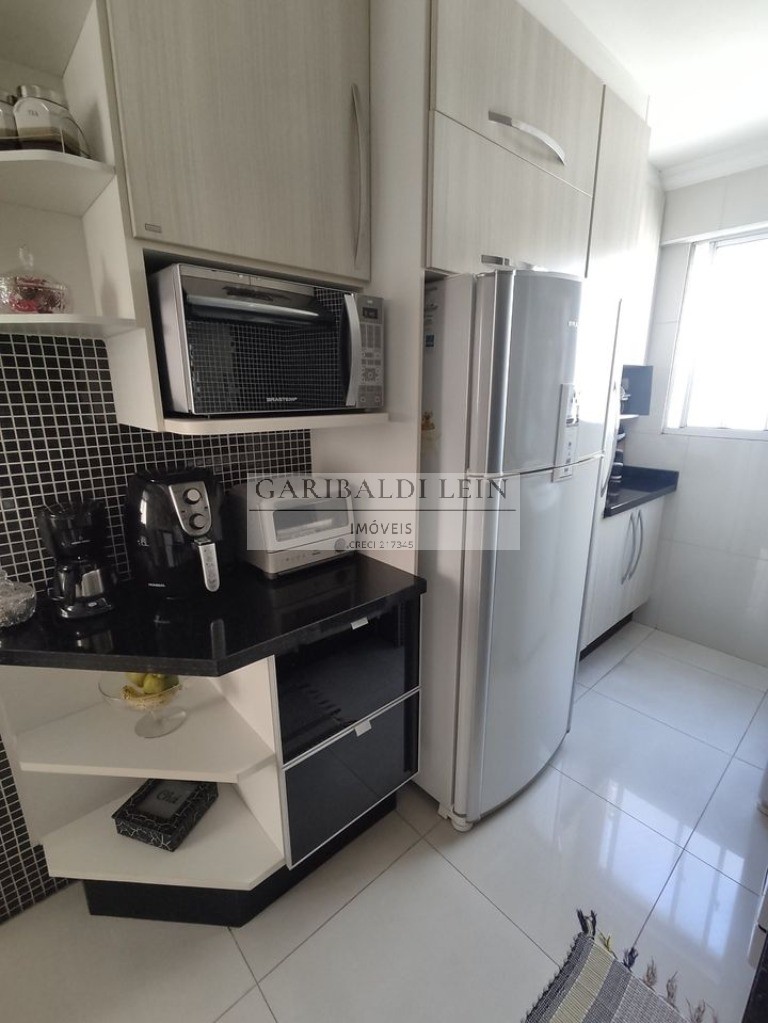 Apartamento à venda com 3 quartos, 64m² - Foto 6