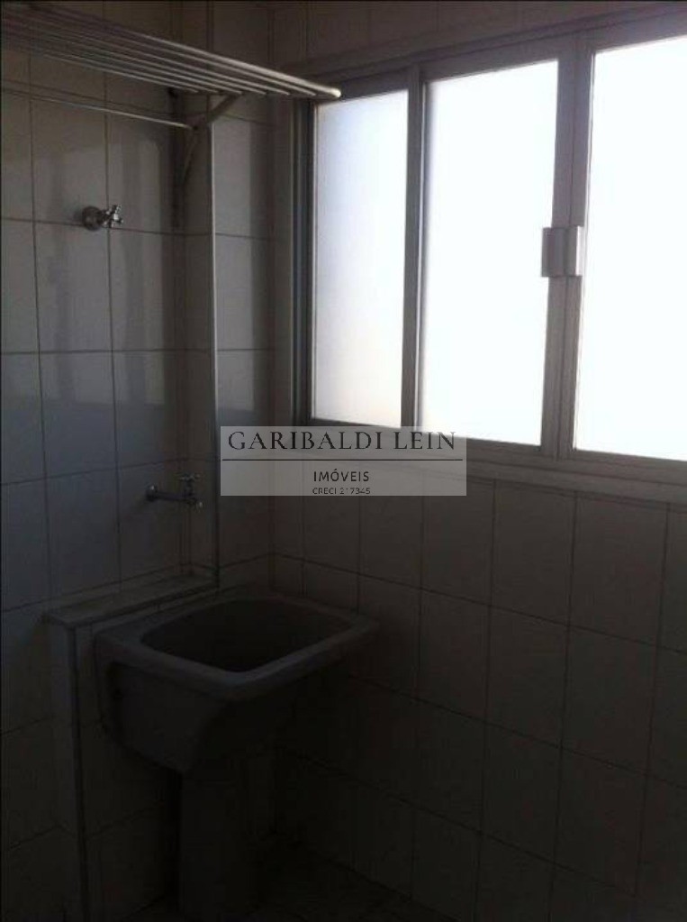 Apartamento à venda com 3 quartos, 75m² - Foto 9