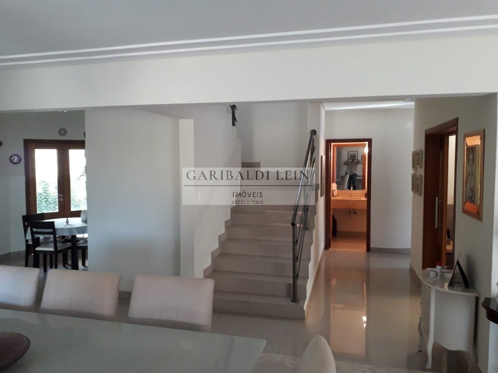 Casa à venda com 3 quartos, 353m² - Foto 17