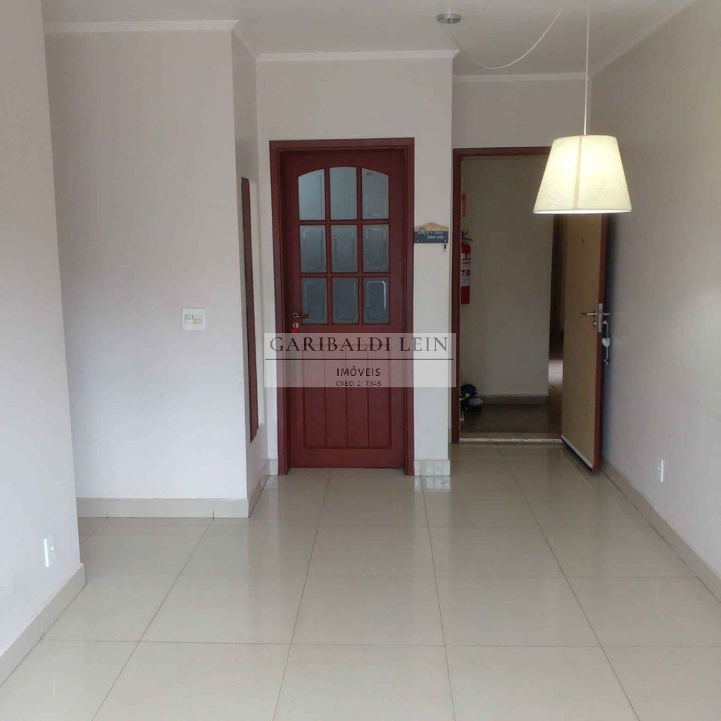 Apartamento à venda com 3 quartos, 87m² - Foto 1