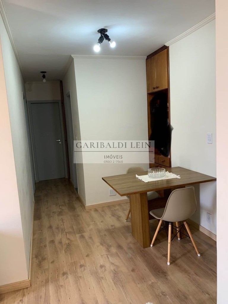 Apartamento à venda com 3 quartos, 64m² - Foto 2