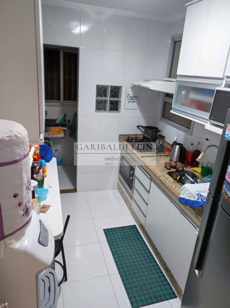 Apartamento à venda com 3 quartos, 70m² - Foto 10