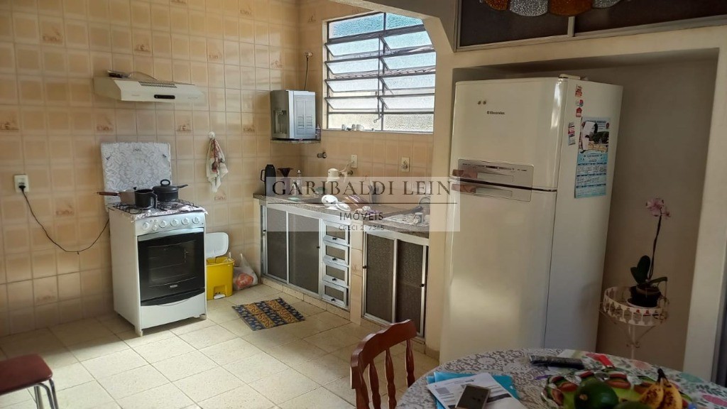 Casa à venda com 2 quartos, 150m² - Foto 16