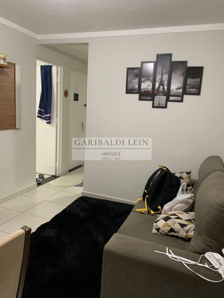 Apartamento à venda com 2 quartos, 43m² - Foto 4