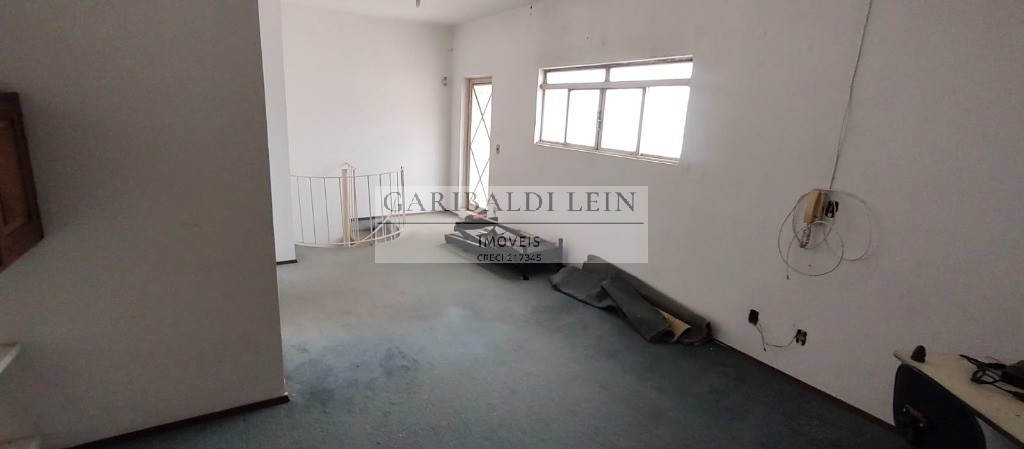 Casa à venda com 3 quartos, 196m² - Foto 17