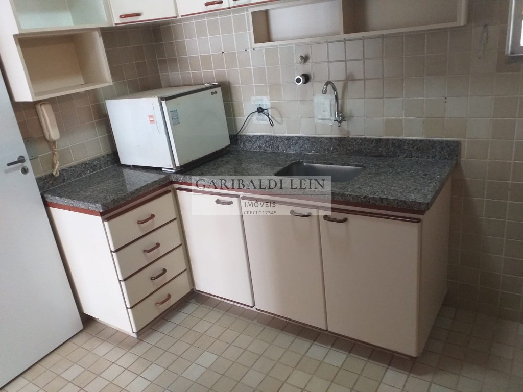 Apartamento à venda com 3 quartos, 77m² - Foto 26