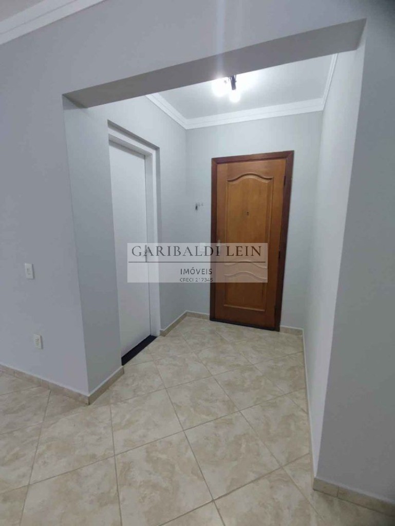 Apartamento à venda com 2 quartos, 89m² - Foto 2