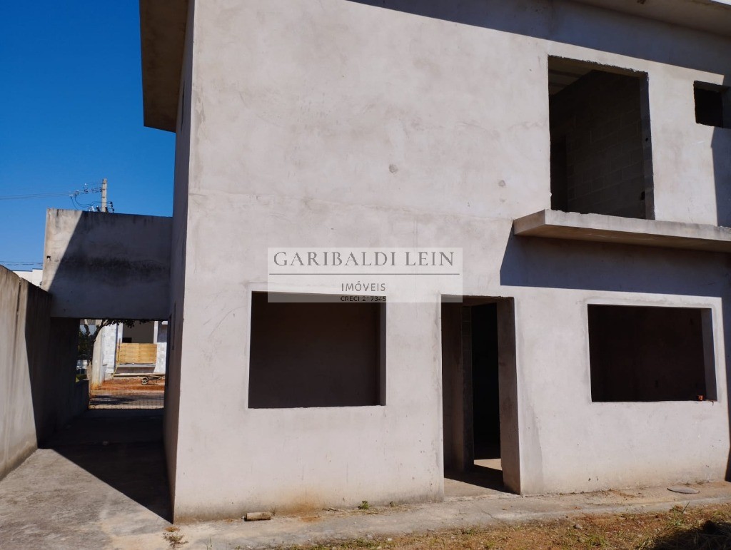 Casa à venda com 3 quartos, 200m² - Foto 3