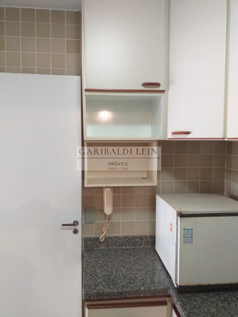 Apartamento à venda com 3 quartos, 77m² - Foto 24