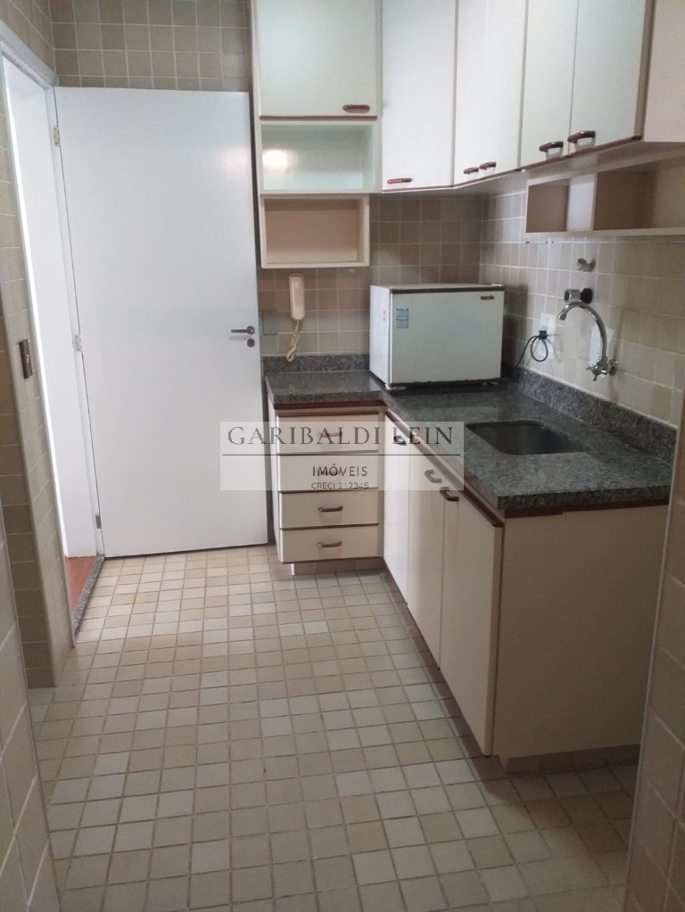 Apartamento à venda com 3 quartos, 77m² - Foto 23