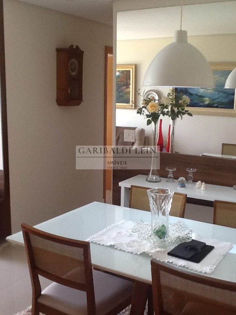 Apartamento à venda com 2 quartos, 51m² - Foto 3