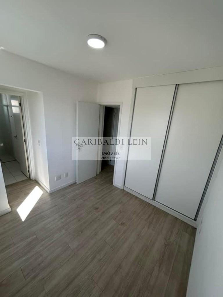 Apartamento à venda com 3 quartos, 80m² - Foto 8