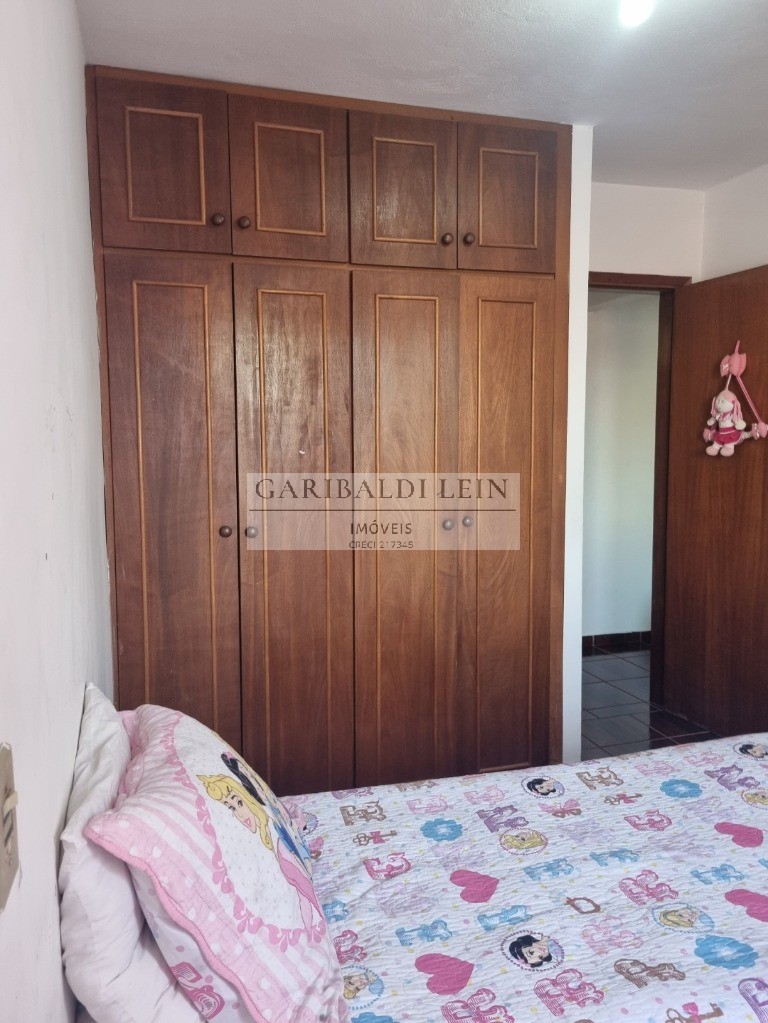 Apartamento à venda com 2 quartos, 70m² - Foto 11