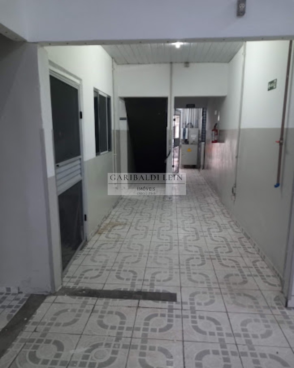 Depósito-Galpão-Armazém à venda e aluguel, 376m² - Foto 20