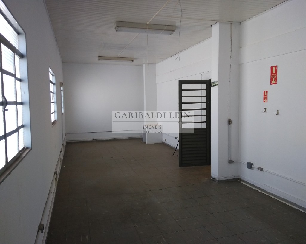 Depósito-Galpão-Armazém para alugar, 1570m² - Foto 11