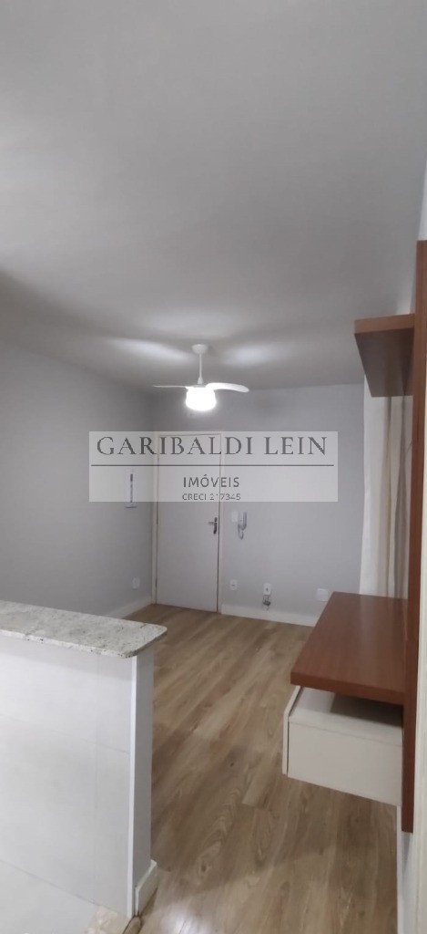 Apartamento à venda com 2 quartos, 44m² - Foto 3