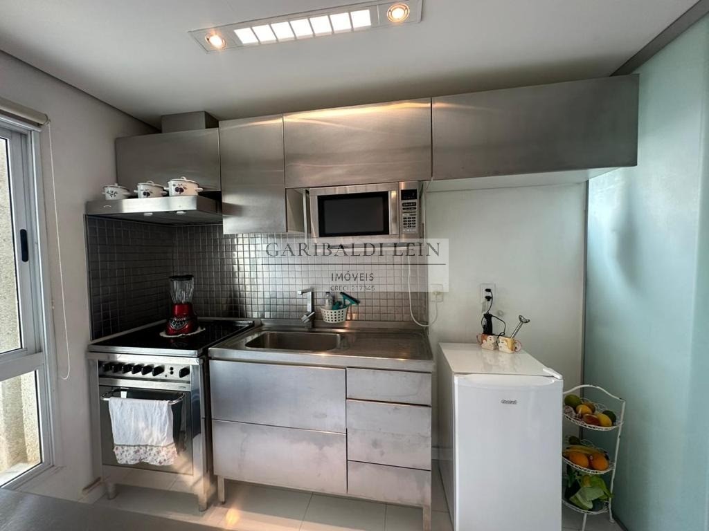 Apartamento à venda com 2 quartos, 76m² - Foto 19