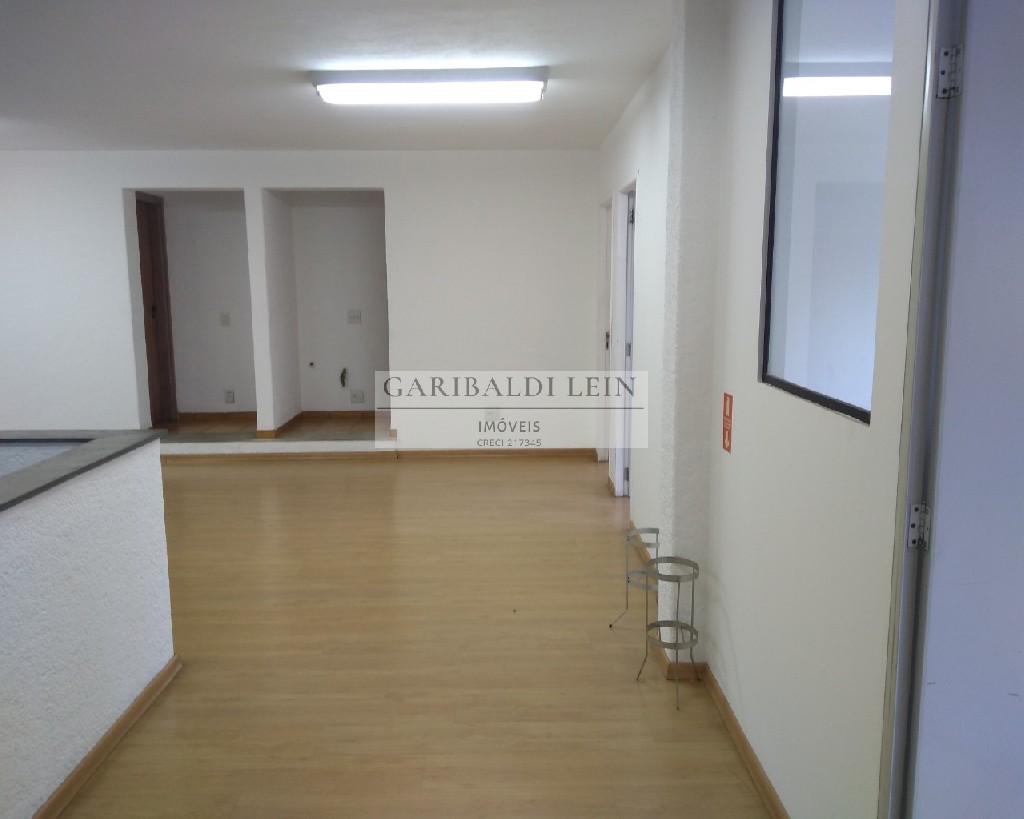 Depósito-Galpão-Armazém para alugar, 1570m² - Foto 33